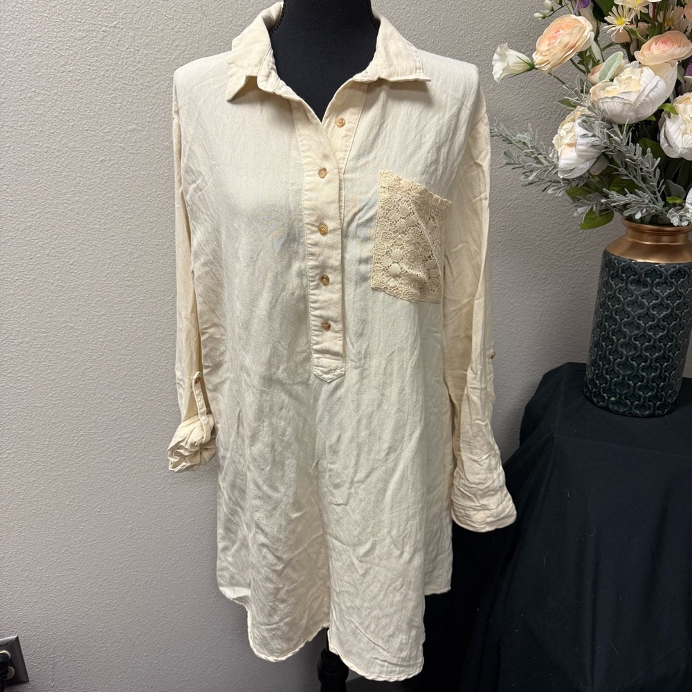 Umgee USA Cream Button Front Tunic Top Lace Pocket Boho Chic Women’s Large